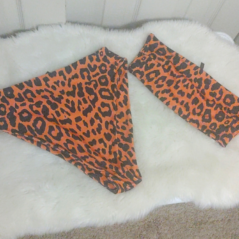 Pretty Little Thing Animal Print Bikini   8